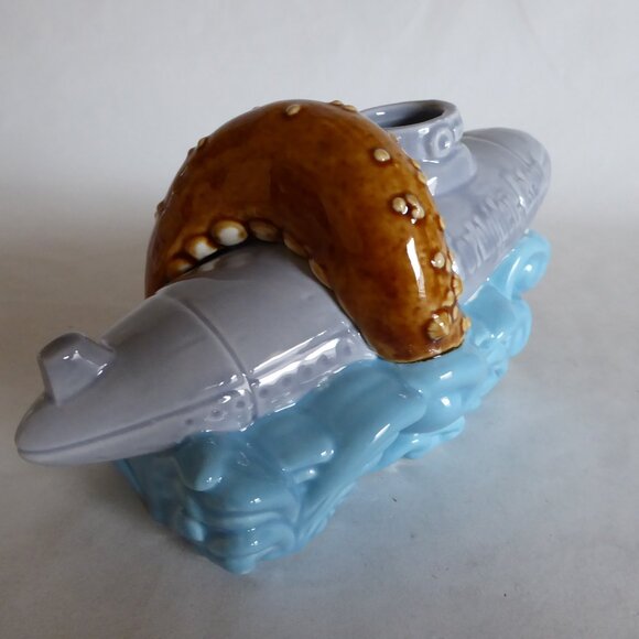 NEW LE 500 2020 MUNKTIKI DOUG HORNE FORBIDDEN ISLAND SUBMARINE CERAMIC TIKI MUG - Picture 4 of 12